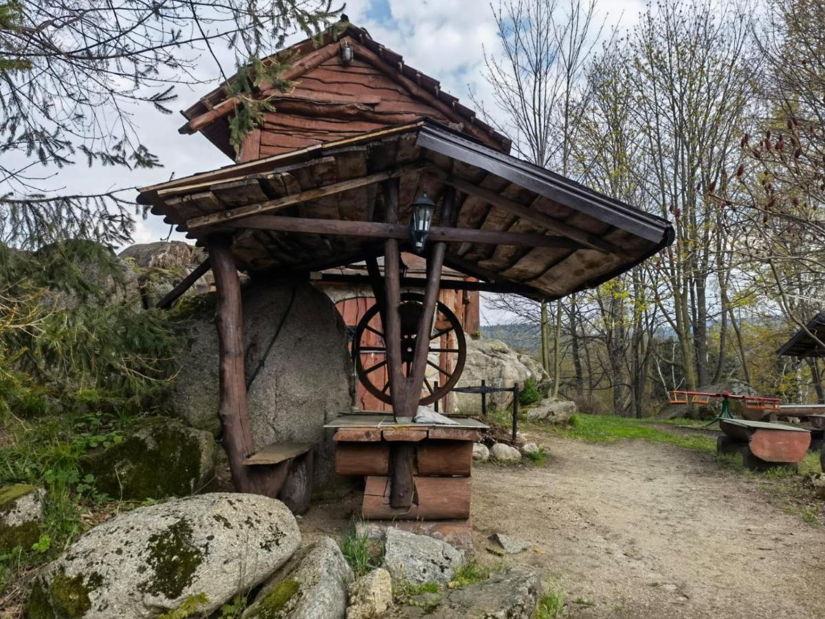 Osrodek Wypoczynkowy Nad Wodospadem Preseka Exterior foto